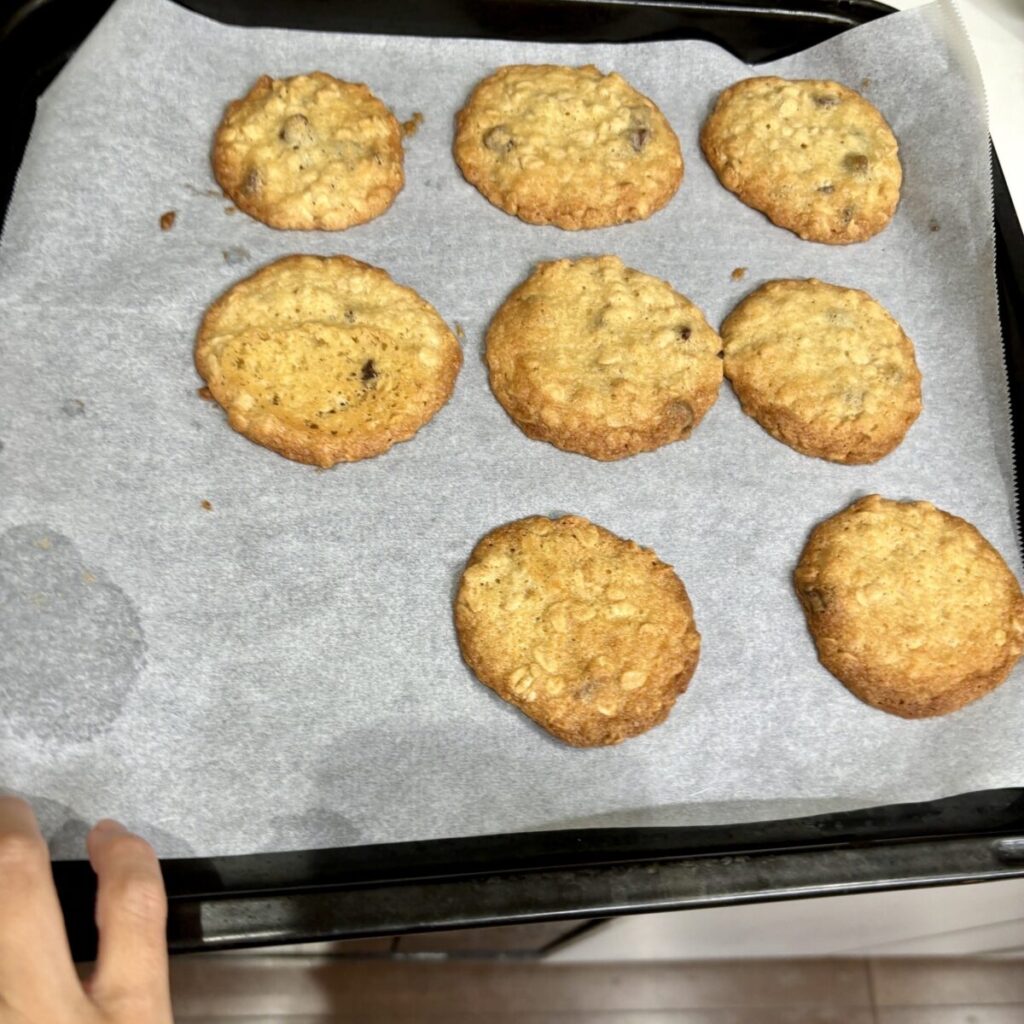 コストコのチョコチップを使ってクッキーを焼いたときの画像