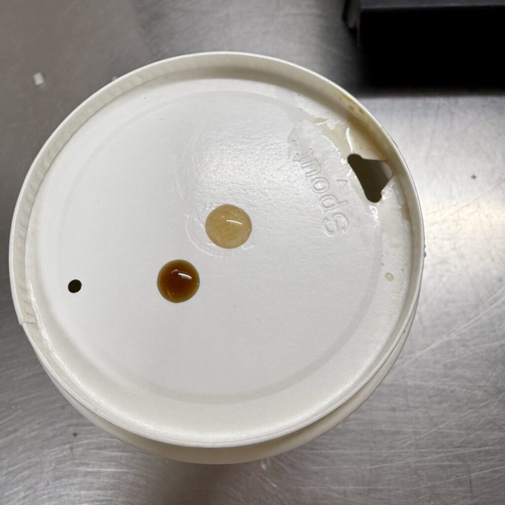 コストコのドリンクの紙のふたを撮った画像