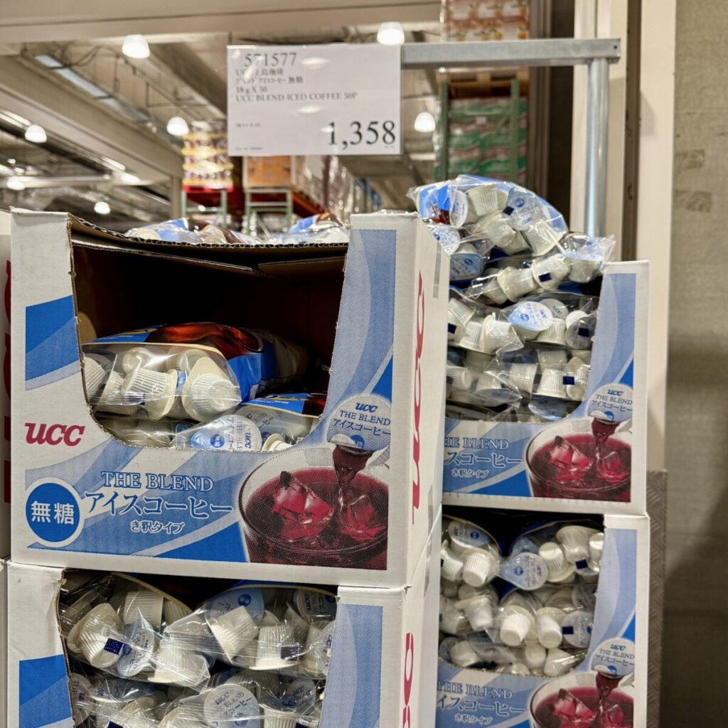 UCCブレンドアイスコーヒー無糖がコストコ店内に陳列されている画像