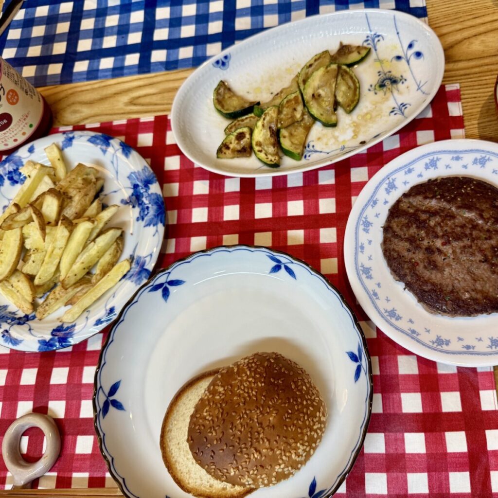 「ほりにし」をハンバーガーに使ったときの画像