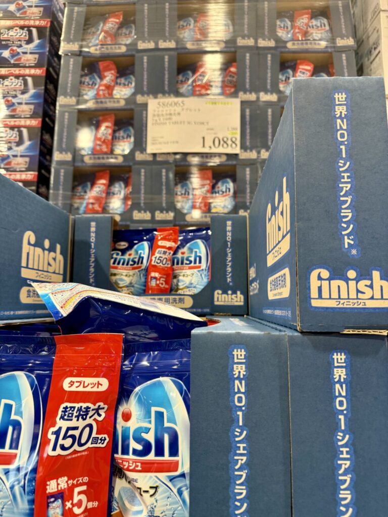 フィニッシュタブレットがコストコ店内に陳列されている画像