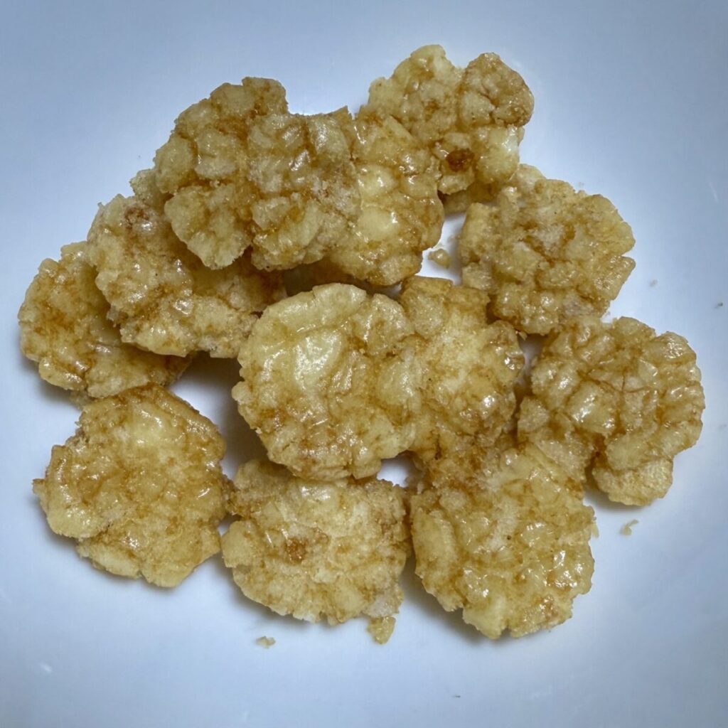 ぷち歌舞伎揚げ アソート3種 60袋入の醤油味を開封して撮った画像