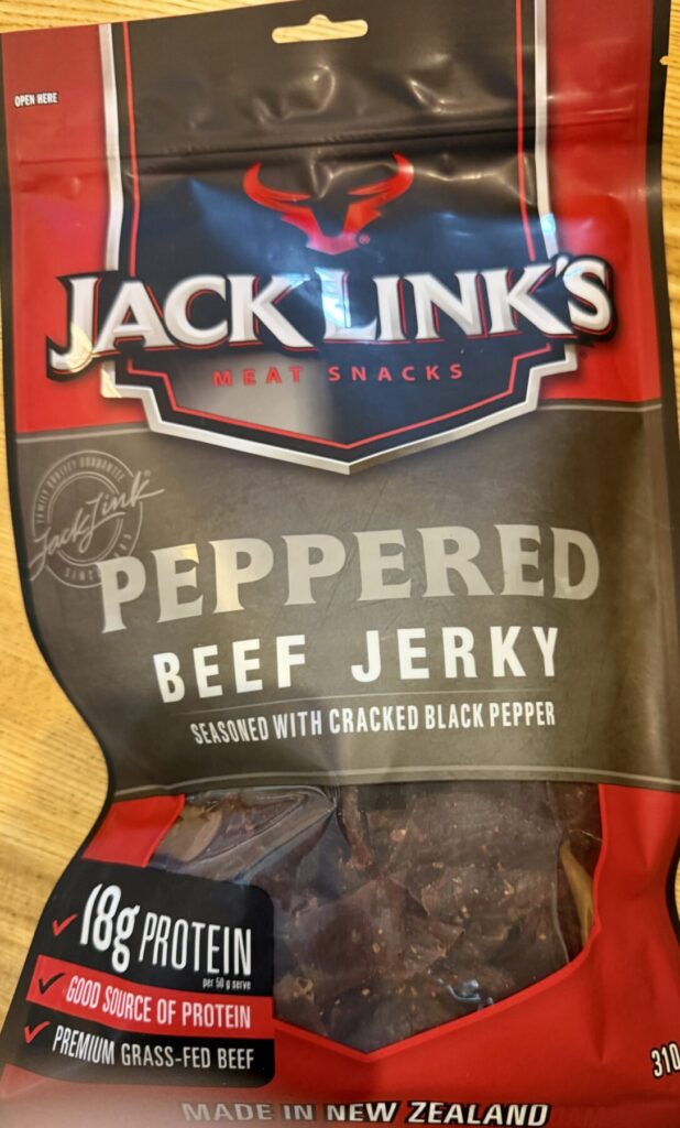 ジャックリンクス　ビーフジャーキー　ペッパー味　310 gのパッケージ前面を撮った画像