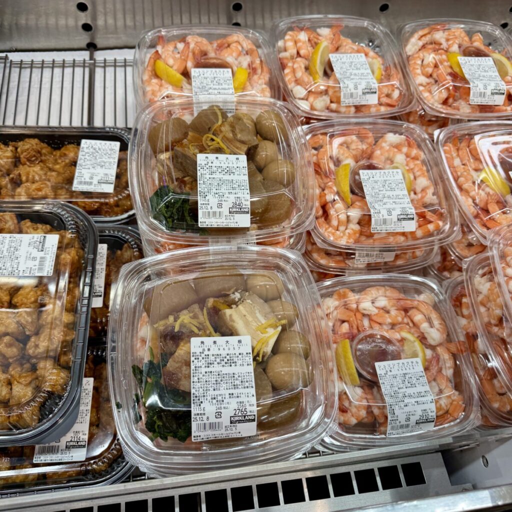 コストコの角煮大根がコストコ店内に陳列されている画像