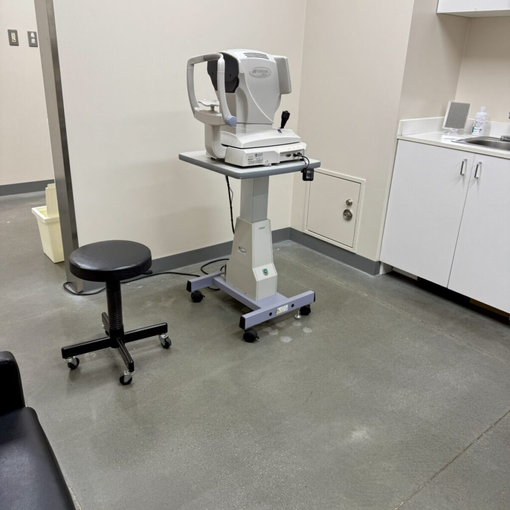 コストコ店内にある視力を測る装置を撮った画像