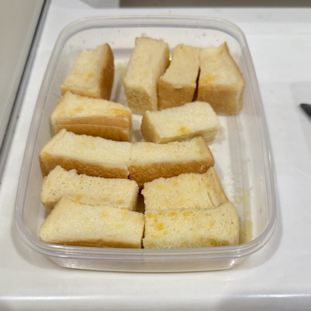 しっとりやわらかブレッドをフレンチトーストにする過程を撮った画像