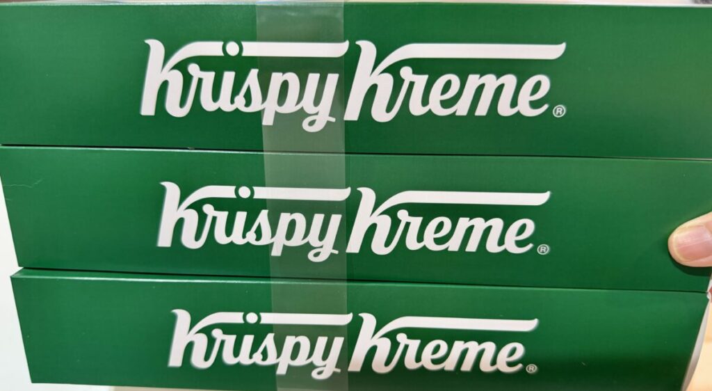 クリスピークリームのパッケージ側面を撮った画像