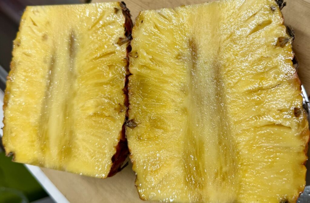 台湾スイートパインの断面を撮った画像