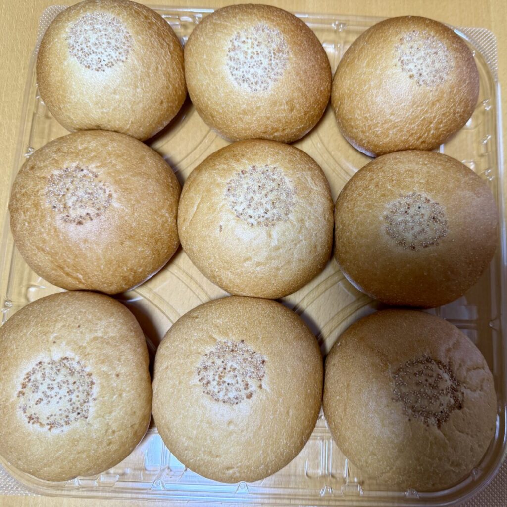 コストコのフランスあんぱんを開封したところを撮った画像