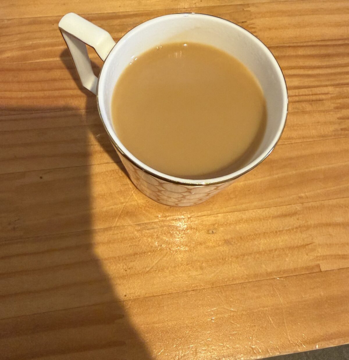 ミルクを入れたエチオピアのコーヒー